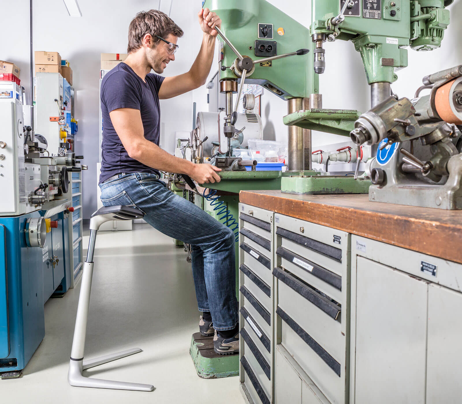 Sta-hulp Fin in de werkplaats